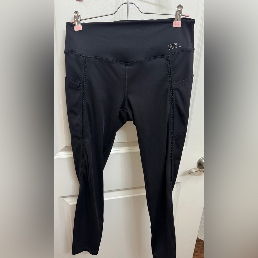 PINK Victoria's Secret Black High-Waist Pocket Leggings